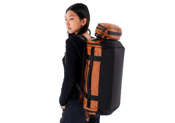 WANDRD Mala de Viagem CARRYALL 40L - Laranja Sedona
