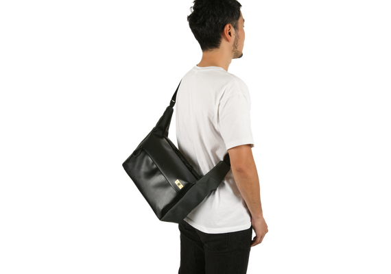 ARTISAN&ARTIST Bolsa de Ombro Couro ACAM-BS0002