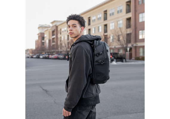 WANDRD STRATUS Photo 18L - Preto
