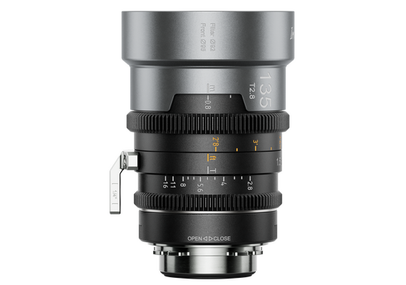 SIRUI IronStar 135mm T1.9 Anamórfica 1.5x PL-Mount / Canon EF - Blue Flare