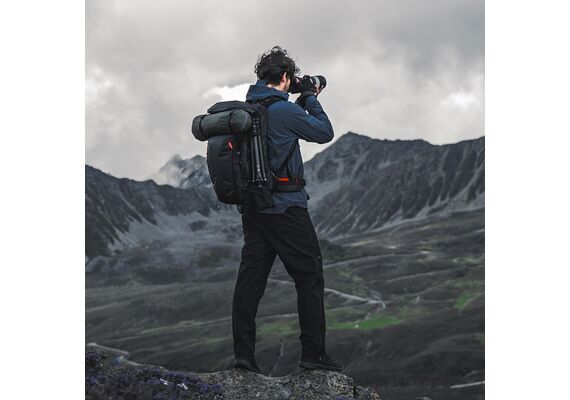 PGYTECH Mochila OnePro Flex 30L + Camera Insert M - Preto