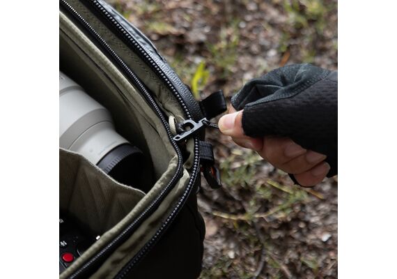 PGYTECH Mochila OnePro Flex 40L + Camera Insert M - Preto​
