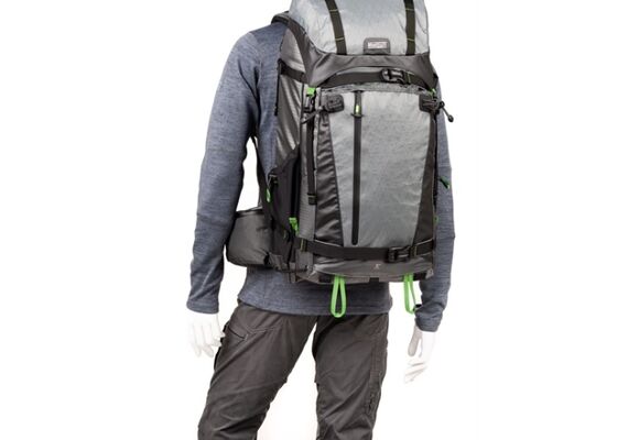 THINK TANK BackLight® Elite 45L