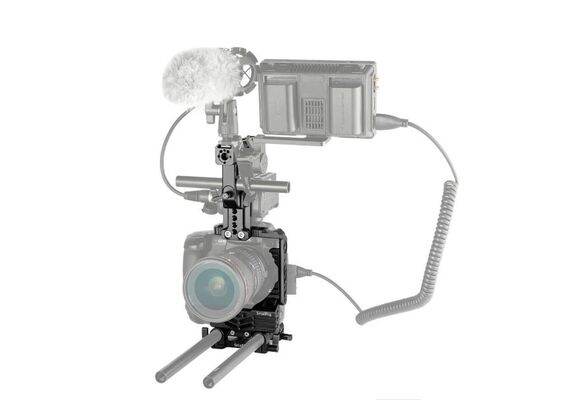 SMALLRIG Ultimate Half- Cage 2067 para Panasonic Lumix GH5 com Punho