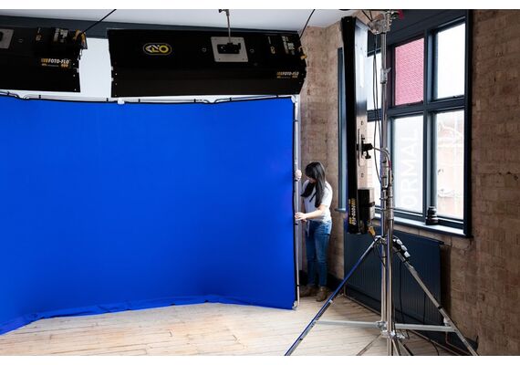 MANFROTTO Kit Fundo de Tecido Panorâmico Chroma Key Blue - 230x400cm